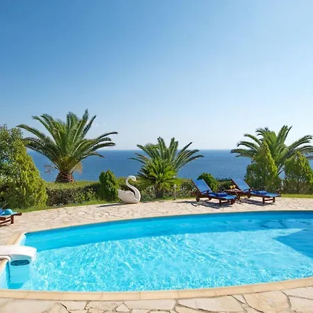 Kleismata Sleeps 6