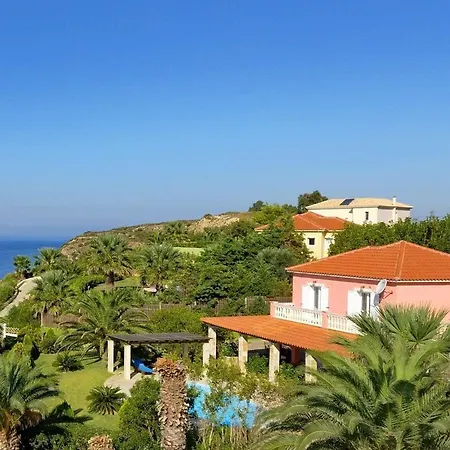Kleismata Sleeps 6 Villa *